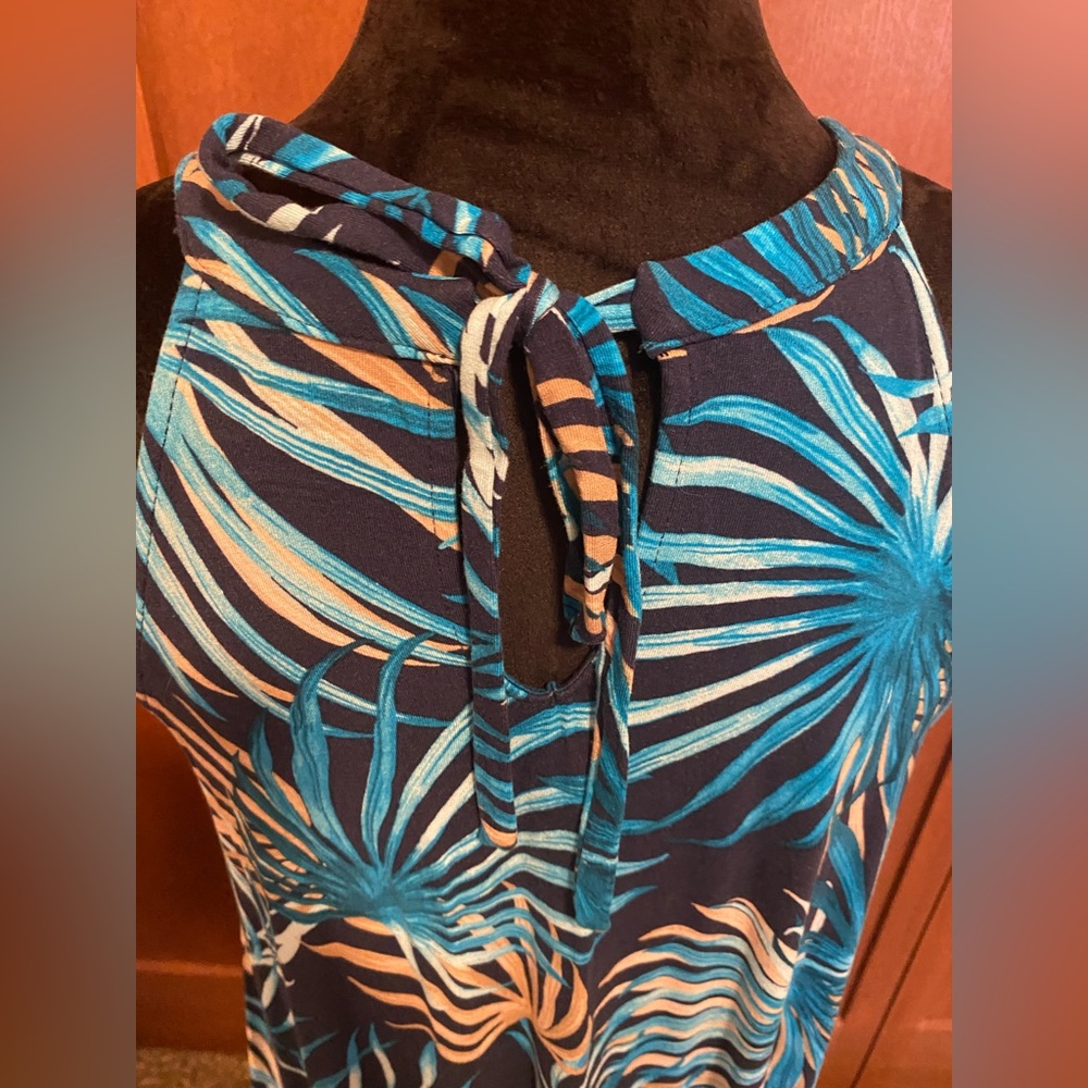 Time & Tru women’s beachy dress, soft material, worn once; size medium - Picture 5 of 5